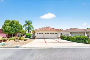 24140 Cruise Circle, Canyon Lake, CA 92587 - Photo 13