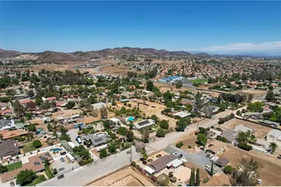 21360 Como, Wildomar, CA 92595 - Photo 55