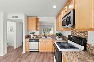 24494 Copper Cliff Ct, Lake Forest, CA 92630 - Photo 17