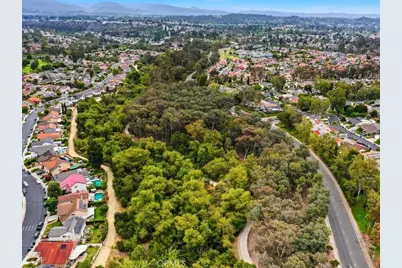24494 Copper Cliff Court, Lake Forest, CA 92630 - Photo 31