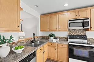 24494 Copper Cliff Ct, Lake Forest, CA 92630 - Photo 19