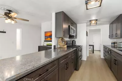 222 17th Street, Huntington Beach, CA 92648 - Photo 27