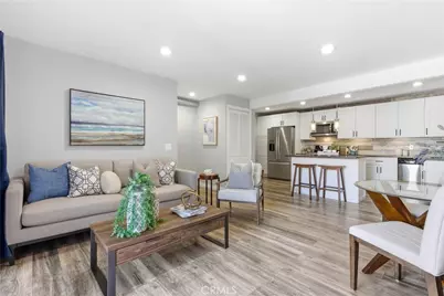 215 Wichita #406, Huntington Beach, CA 92648 - Photo 3