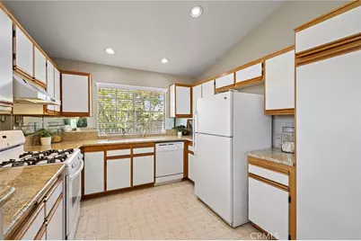 7 Cetrino, Rancho Santa Margarita, CA 92688 - Photo 9