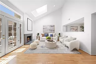 30 Chardonnay, Irvine, CA 92614 - Photo 1