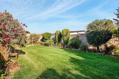 7060 Santa Ana Circle, Buena Park, CA 90620 - Photo 9