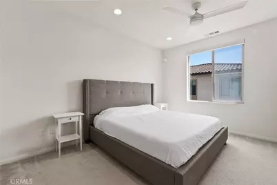 88 Renewal, Irvine, CA 92618 - Photo 23