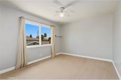 2524 Hartford Avenue, Fullerton, CA 92835 - Photo 19