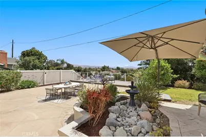 2524 Hartford Avenue, Fullerton, CA 92835 - Photo 35
