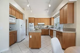1592 Wagon Wheel Dr, Oceanside, CA 92057 - Photo 11