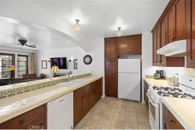 240 Avenida Rosa #B, San Clemente, CA 92672 - Photo 17
