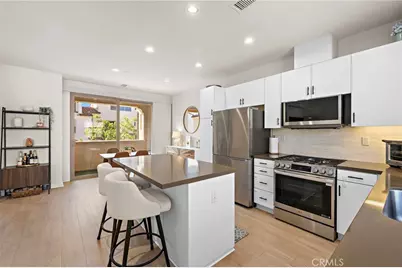 78 Tallowood, Irvine, CA 92620 - Photo 5