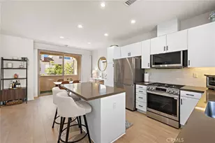 78 Tallowood, Irvine, CA 92620 - Photo 5