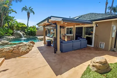 9111 Ellsworth, Huntington Beach, CA 92646 - Photo 17