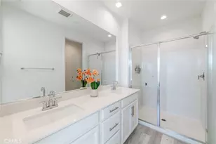 128 Keeper, Irvine, CA 92618 - Photo 23