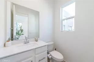 128 Keeper, Irvine, CA 92618 - Photo 7