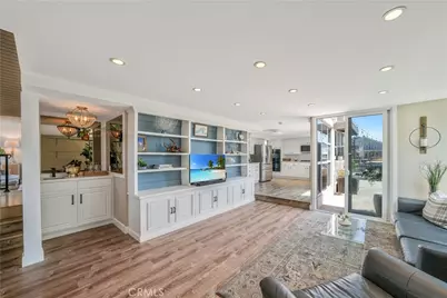 16266 Tisbury, Huntington Beach, CA 92649 - Photo 3