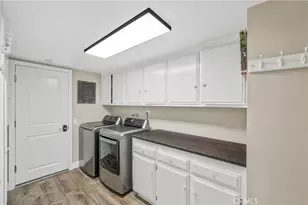 16266 Tisbury, Huntington Beach, CA 92649 - Photo 17