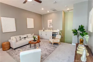130 Waypoint, Tustin, CA 92782 - Photo 13
