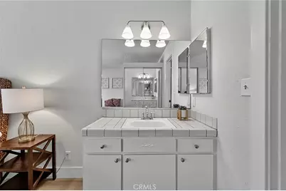 19541 Hartsdale, Huntington Beach, CA 92646 - Photo 19