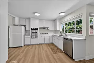 19541 Hartsdale, Huntington Beach, CA 92646 - Photo 9