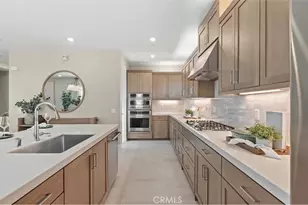 825 Sonia, Irvine, CA 92618 - Photo 3