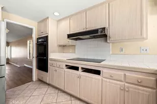 25502 Ponce Ct, Laguna Hills, CA 92653 - Photo 9