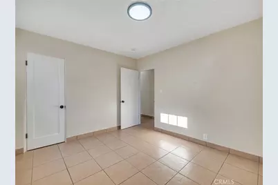 16754 Merrill Street, Victorville, CA 92395 - Photo 11