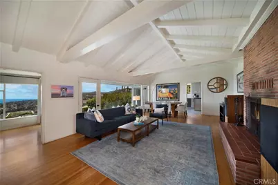 933 Coast View Drive, Laguna Beach, CA 92651 - Photo 11