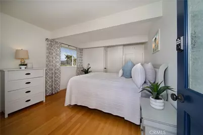 933 Coast View Drive, Laguna Beach, CA 92651 - Photo 17