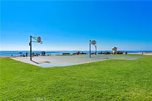 933 Coast View Dr, Laguna Beach, CA 92651 - Photo 59