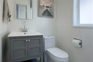 933 Coast View Dr, Laguna Beach, CA 92651 - Photo 33