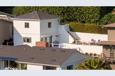 933 Coast View Drive, Laguna Beach, CA 92651 - Photo 37