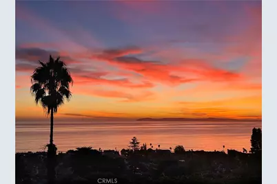 933 Coast View Drive, Laguna Beach, CA 92651 - Photo 3