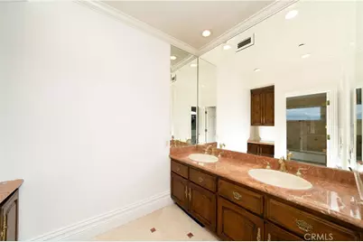 10472 Villa Del Cerro, Santa Ana, CA 92705 - Photo 21