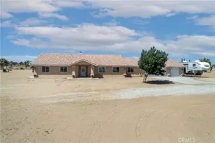 11385 Trinity Rd, Oak Hills, CA 92344 - Photo 25