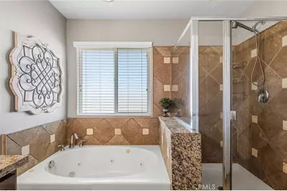 11385 Trinity Road, Oak Hills, CA 92344 - Photo 21