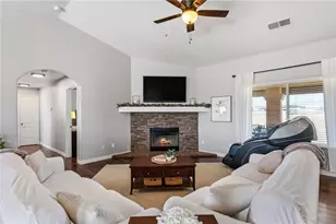11385 Trinity Rd, Oak Hills, CA 92344 - Photo 5