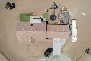 11385 Trinity Rd, Oak Hills, CA 92344 - Photo 37