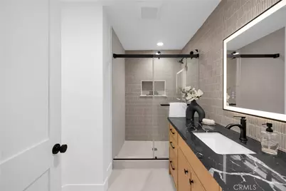 15662 Dawson, Huntington Beach, CA 92647 - Photo 25