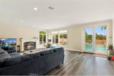 18682 Jockey Circle, Huntington Beach, CA 92648 - Photo 13
