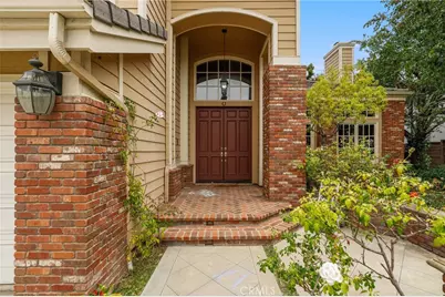 18682 Jockey Circle, Huntington Beach, CA 92648 - Photo 3