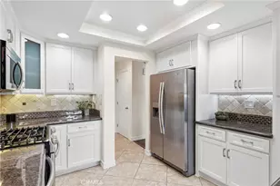 22062 Summit Hill Dr, Lake Forest, CA 92630 - Photo 9