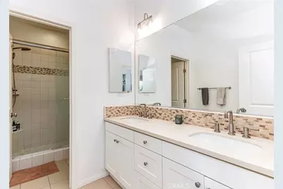 104 Doverwood, Irvine, CA 92620 - Photo 13