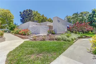 2006 Via Mariposa, Laguna Woods, CA 92637 - Photo 29
