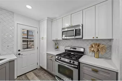 8720 Meadow Brook #B, Garden Grove, CA 92844 - Photo 15
