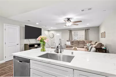 16408 Valencia #315, Fontana, CA 92335 - Photo 13