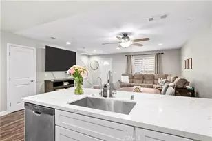 16408 Valencia, Fontana, CA 92335 - Photo 13