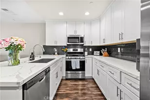 16408 Valencia, Fontana, CA 92335 - Photo 11