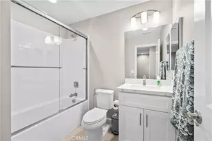 16408 Valencia, Fontana, CA 92335 - Photo 27